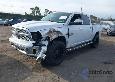 2017 Ram 1500 Laramie 4X4 5'7 Box из США, поврежденный, VIN 1C6RR7NMXHS883470